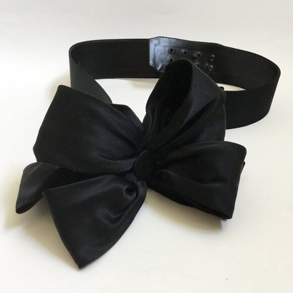 Stanley Platos Martin Ross Accessories - Vintage Stanley Platos Martin Ross Black Satin Oversized Bow Belt